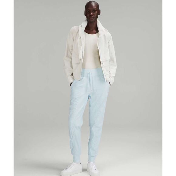 (8) $98 Lululemon‎ Dance Studio Mid-Rise Jogger *Full Length Powder Blue - Picture 1 of 8